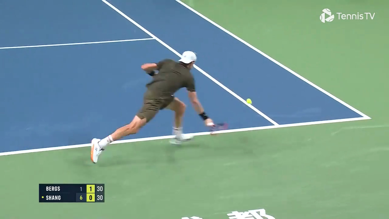 Hot Shot: Bergs' brilliance silences home crowd in Chengdu!
