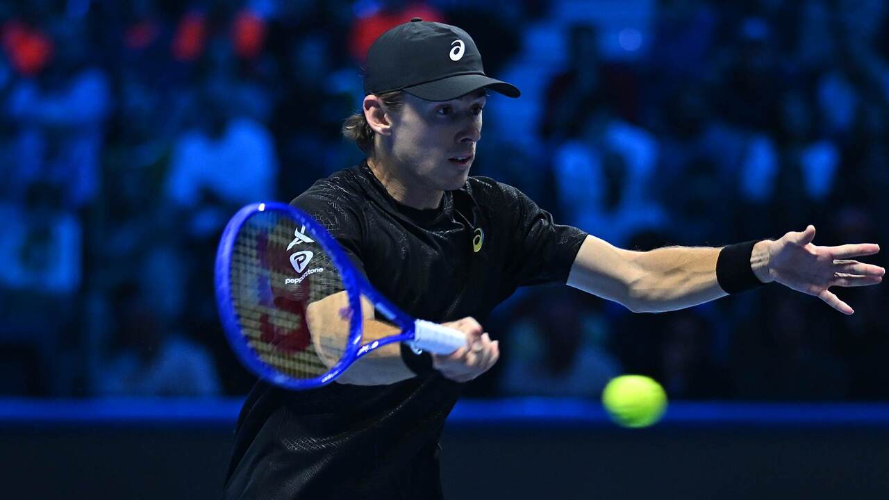 Hot Shot: 'Classic!' Speedy De Minaur outfoxes Musetti in style at Nitto ATP Finals 2025