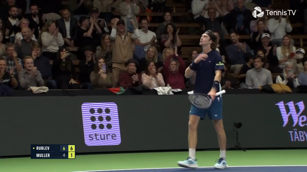 Highlights: Rampant Rublev cruises past Muller in Stockholm