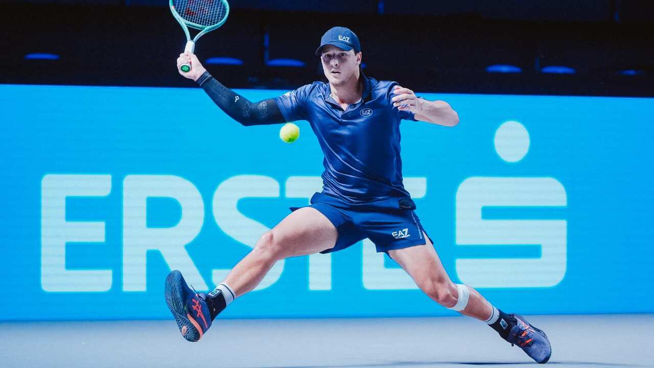 Hot Shot: Darderi's flick of the wrist has Vienna 2025 in awe 