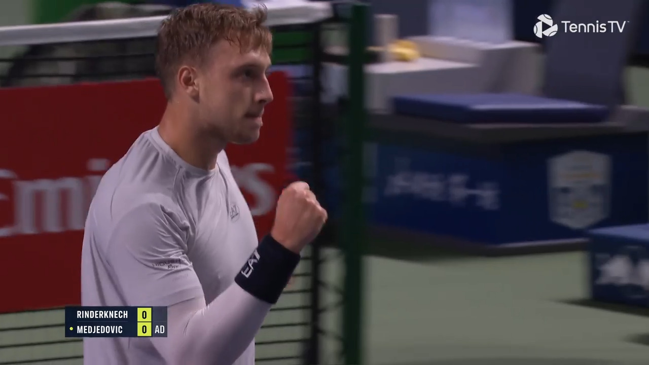 Hot Shot: Half-volley Hamad! Medjedovic lights up Shanghai 2025 with classy point