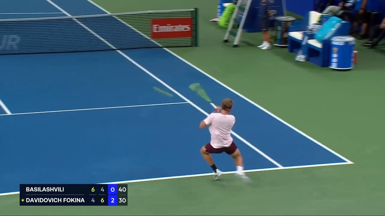Hot Shot: Davidovich Fokina fires forehand under pressure in Chengdu 2026