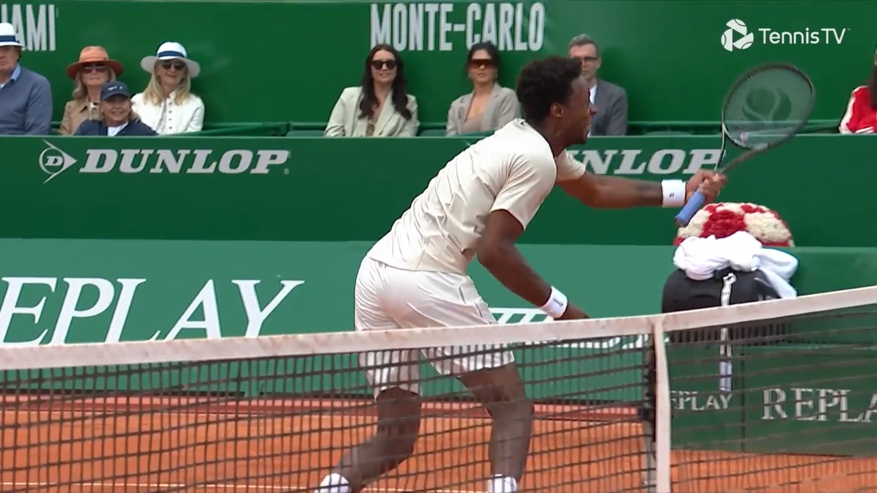 Magic from Monfils: Gael hits incredible lefty volley in Monte-Carlo