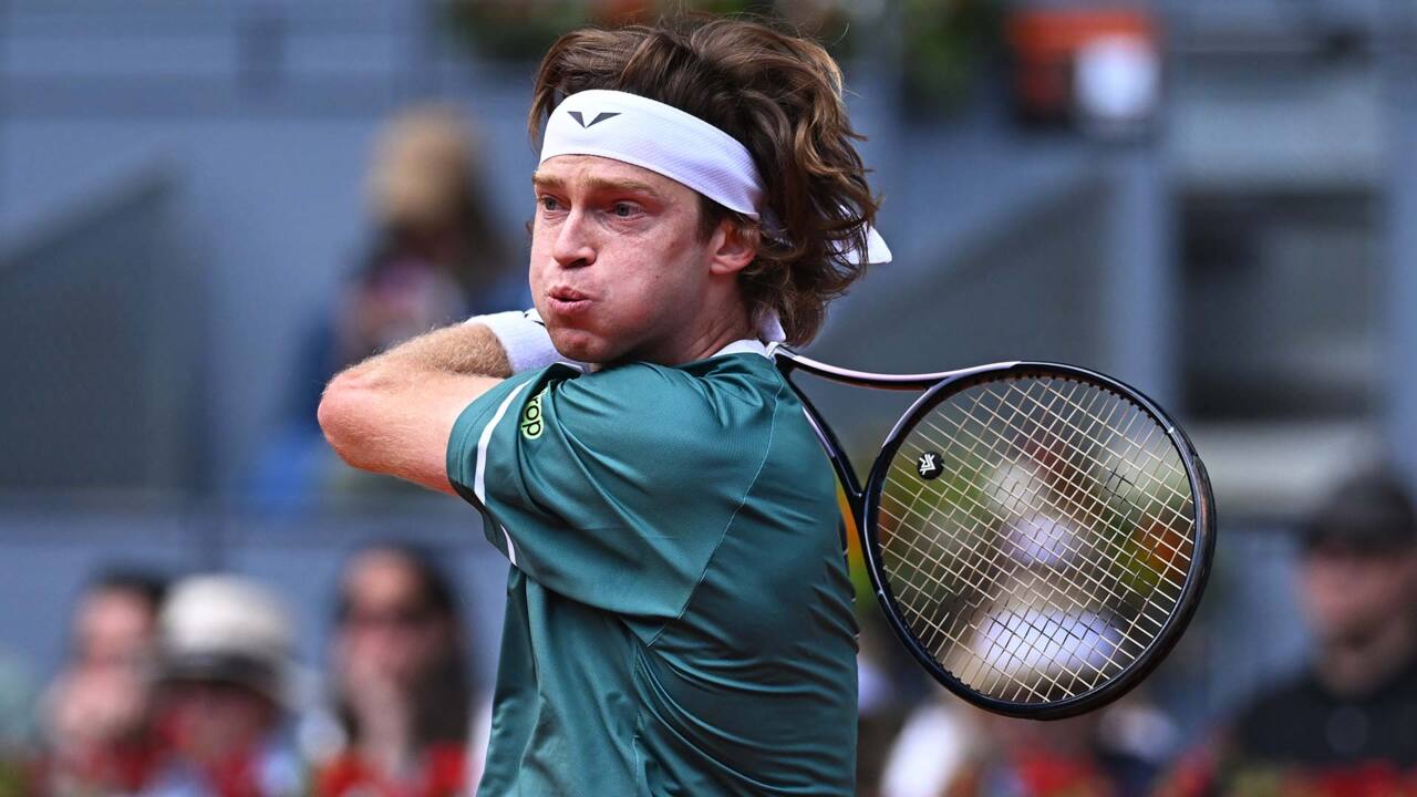 Highlights: Rublev books fourth-round spot in Madrid