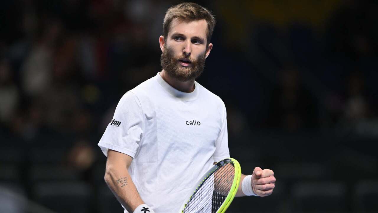 Hot Shot: Patter, patter, patter... but still a Moutet winner in Almaty 2025 