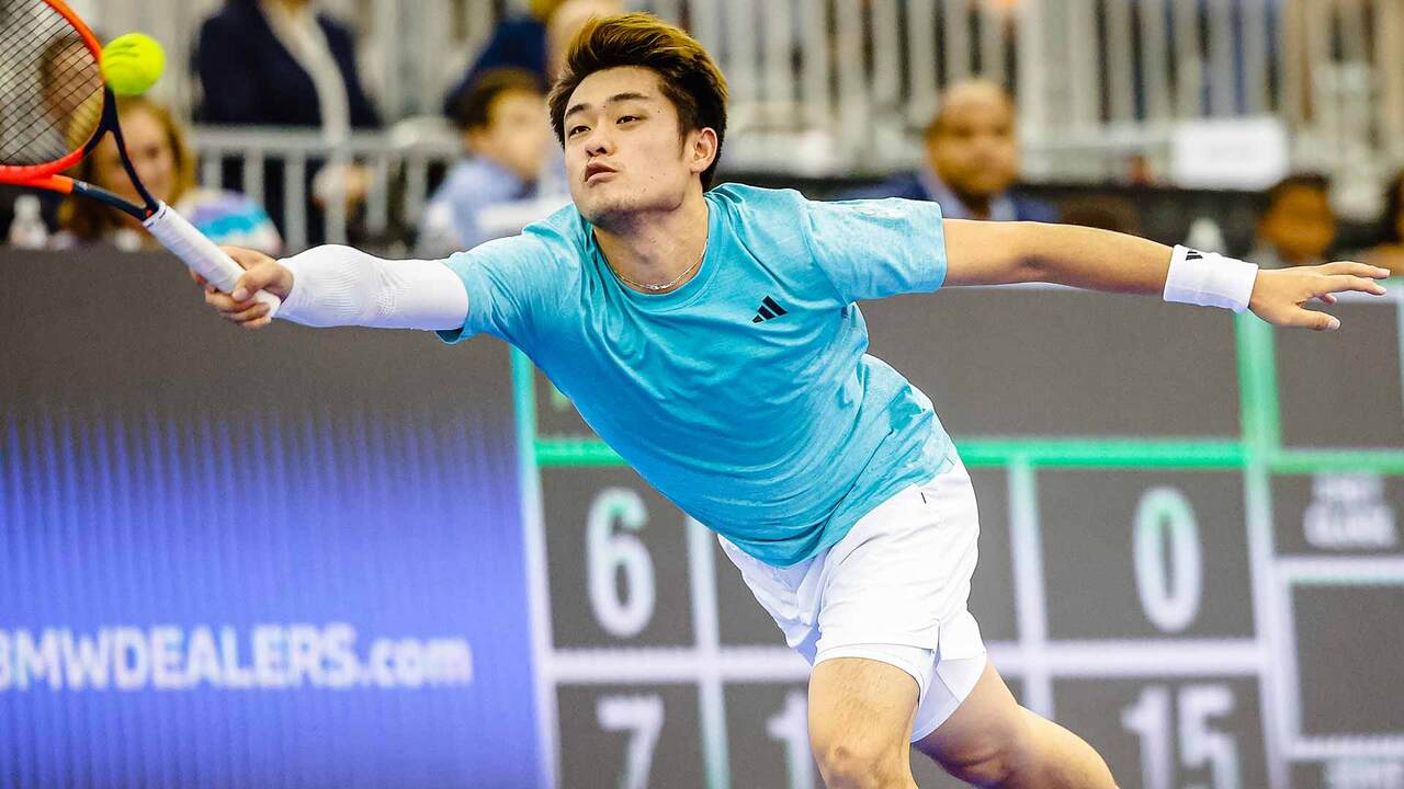 Hot Shot That Is Absurd! Wu Wows Dallas With Whipped Forehand On The Run Video Search Results ATP Tour Tennis