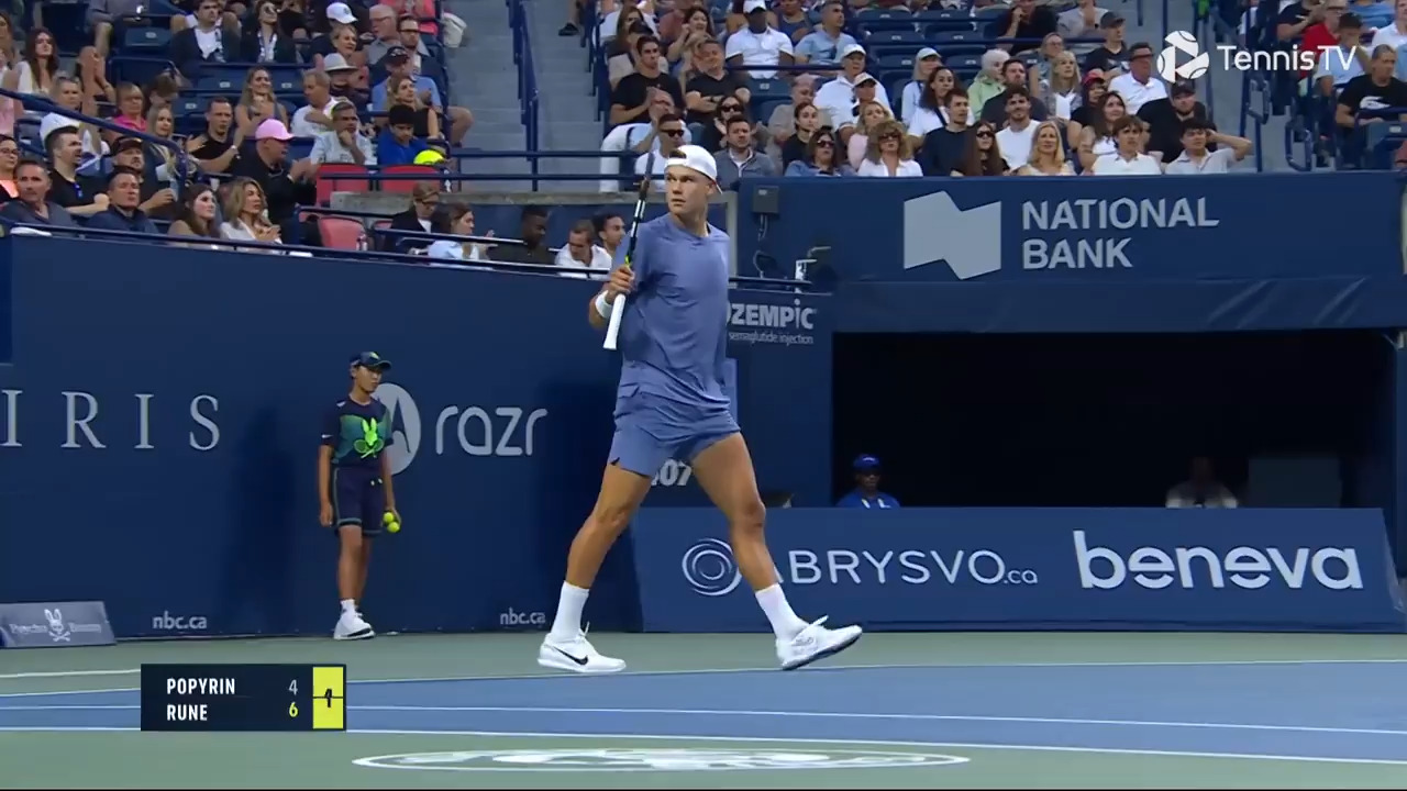 Hot Shot: Rune's wicked forehand angle in Toronto