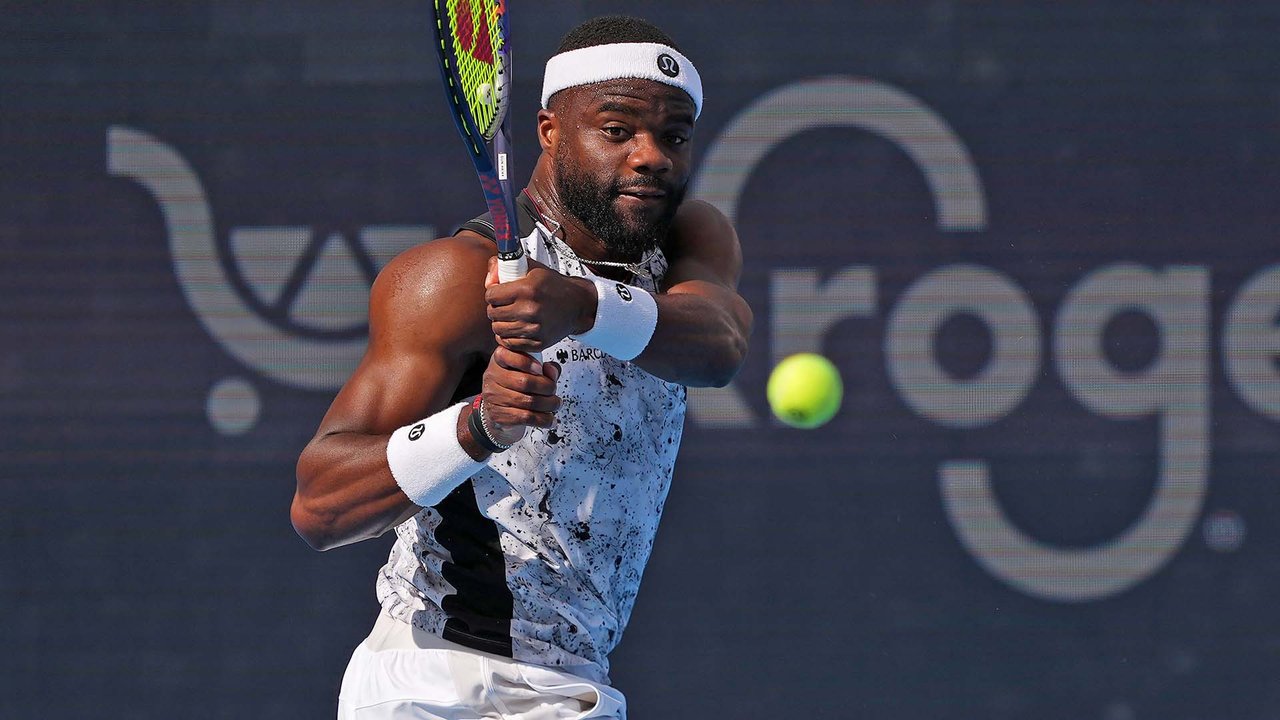 Hot Shot: Blockx's set-sealing volley lights up Next Gen ATP