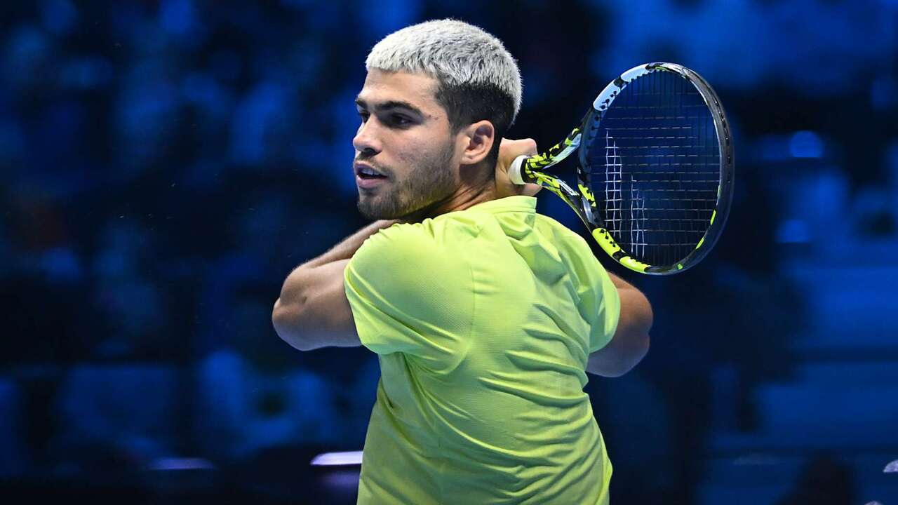 Hot Shot: Alcaraz's clutch backhand leaves Sinner helpless in Turin final