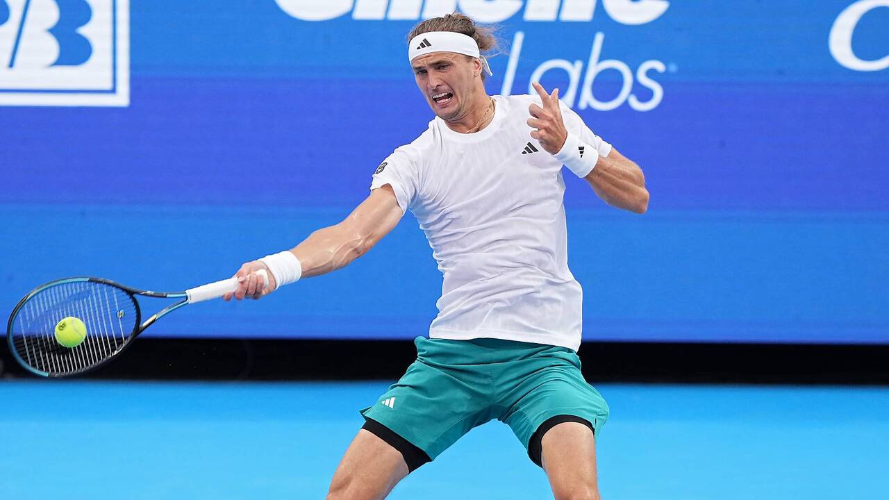 Hot Shot: Zverev powers majestic forehand winner in Cincinnati 2025