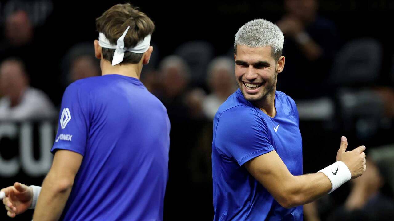 No Way! Alcaraz hits unthinkable drop volley, stunning his partner