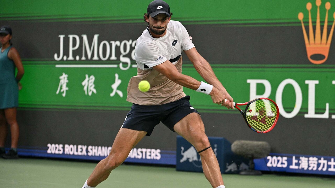 Watch Valentin Vacherot power a clean winner on Saturday at the Rolex Shanghai Masters. Watch live & on demand at TennisTV.com.