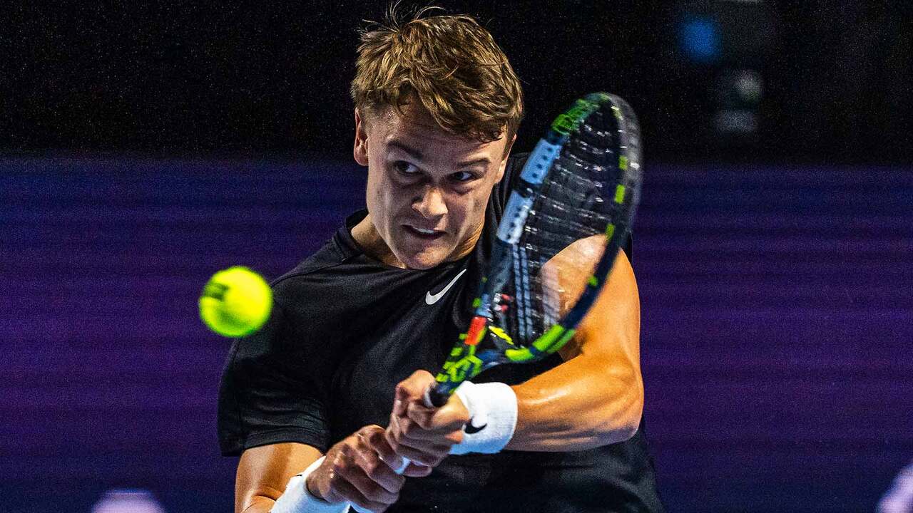 Extended Highlights: Rune, Hurkacz Reach Basel SFs