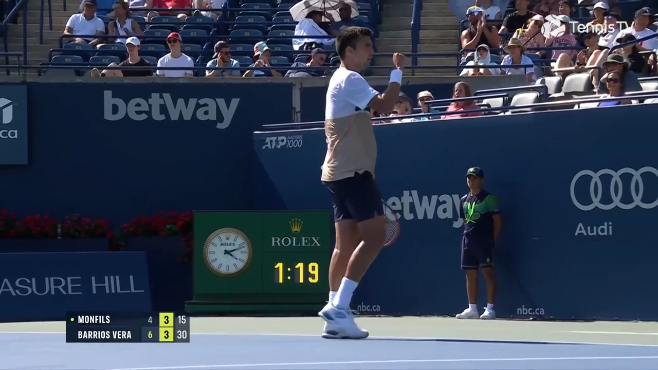 Hot Shot: ¡Muy buena, Tomas! Barrios Vera pasa a Monfils en Toronto 2025
