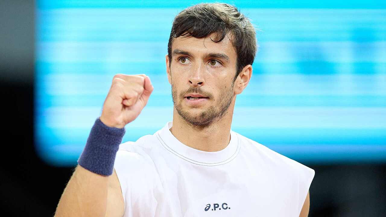 Hot Shot: Musetti's blistering forehand delivers early statement vs. De Minaur in Madrid 