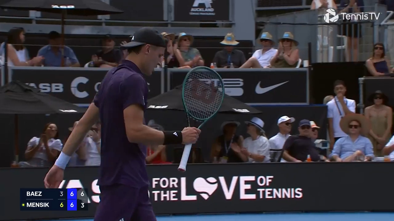 Hot Shot: Mensik saves set point with serve & volley 'special' in Auckland final