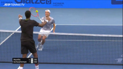 Hand Racquet? Watch Hilarious Point Between Monfils & Schwartzman