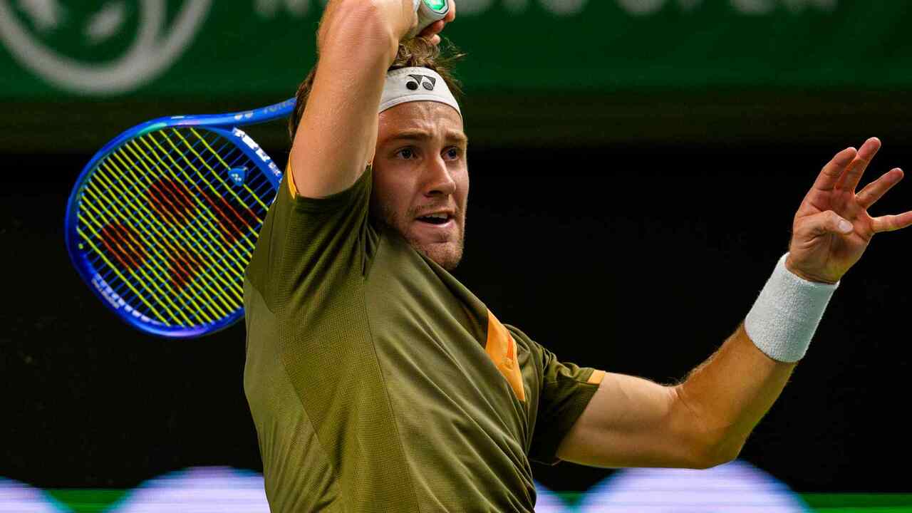 Hot Shot: Ruud's double bluff leaves Halys clueless in Basel 2025 