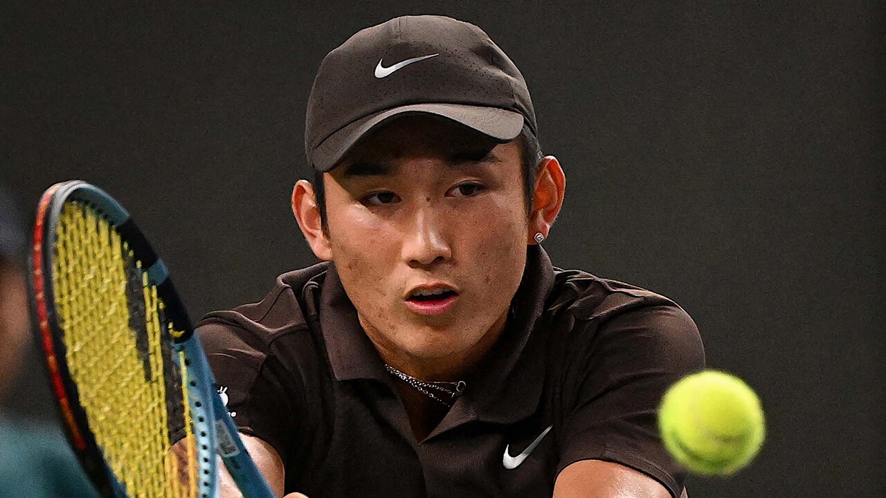 Hot Shot: Shang's perfect pass from downtown Shanghai!