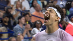 Shelton gana un dramático set point para forzar el set decisivo en la final de Toronto