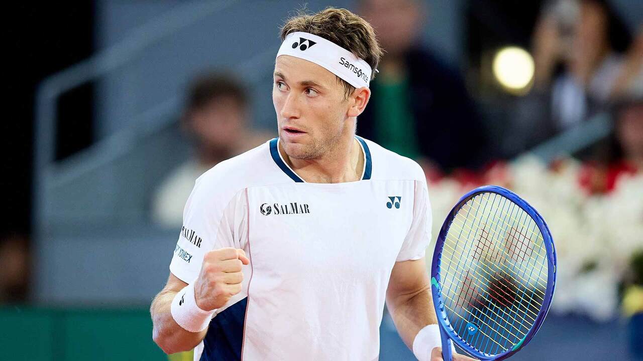 Highlights: Ruud digs deep to sink Cerundolo in Madrid SF