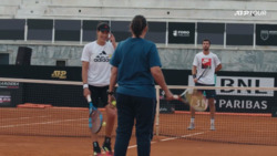 Mira A Khachanov & Muguruza Practicar En Roma 2021