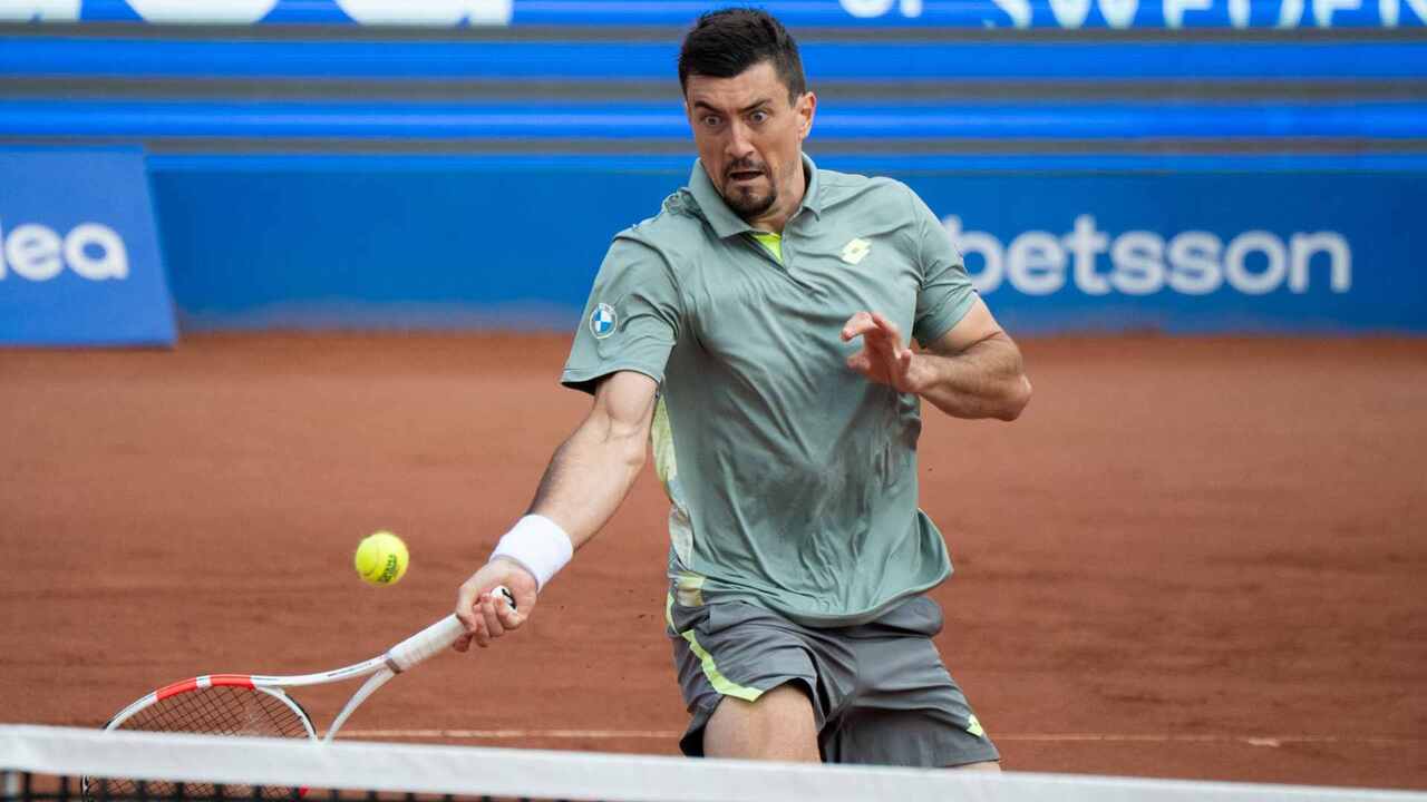 Hot Shot: Ofner showcases insane reflexes in Bastad 2025