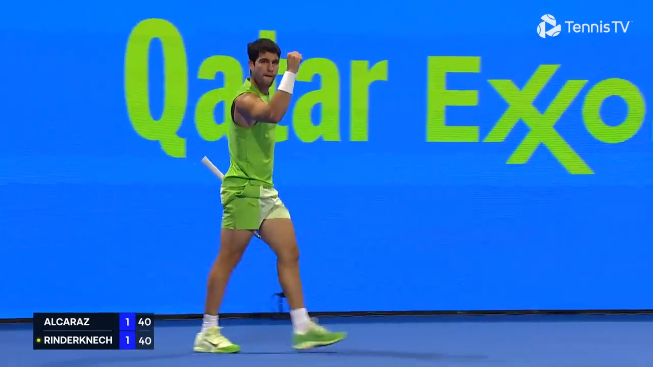 Hot Shot: Alcaraz's running forehand ignites Doha 2026 crowd