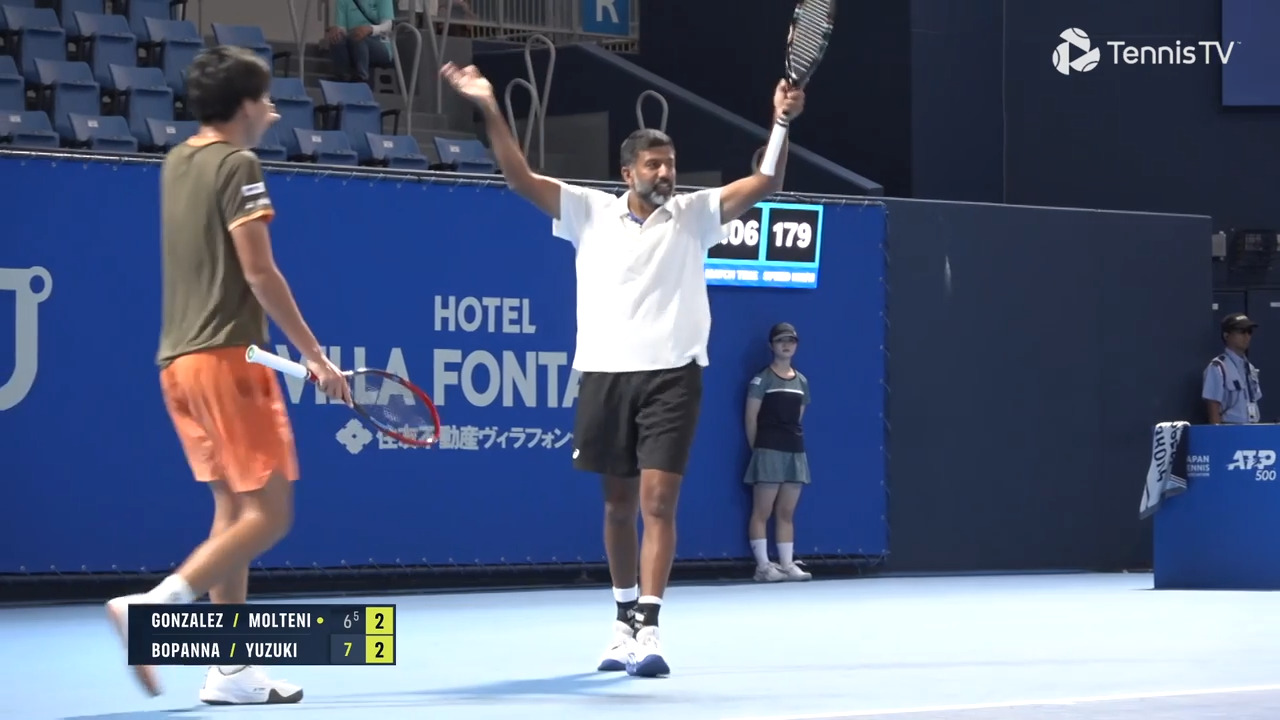 Two in one game!? Bopanna shows off tweener magic in Tokyo 