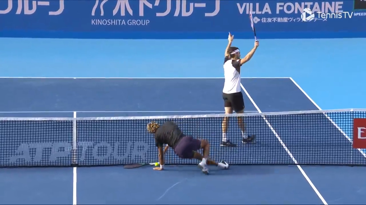 Watch: Diallo crashes into the net, but Fritz doesn't care after sublime Tokyo 2025 touch