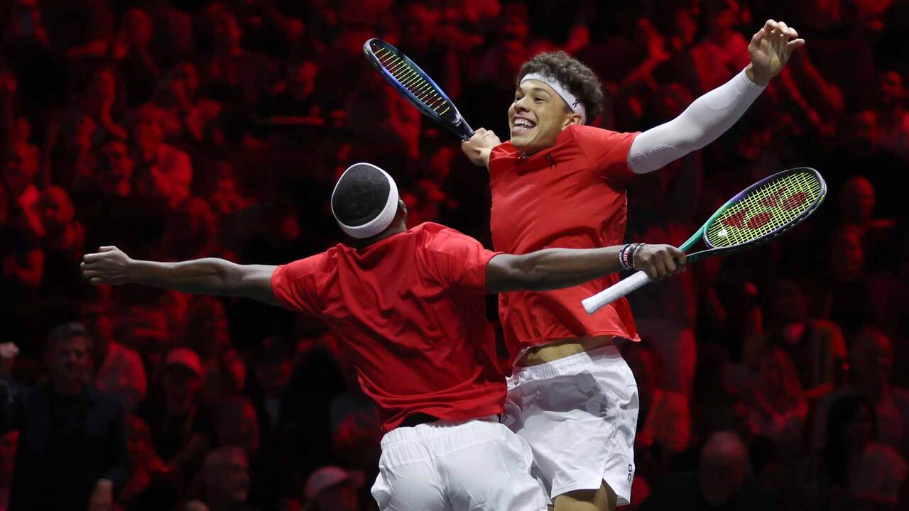 Cerundolo Wins His First Laver Cup Point, Team World Leads 2-0