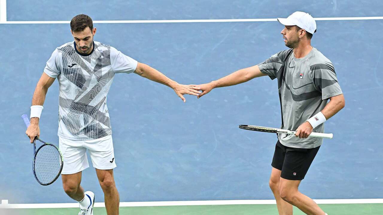 Hot Shot: Zeballos has last word after dazzling doubles point