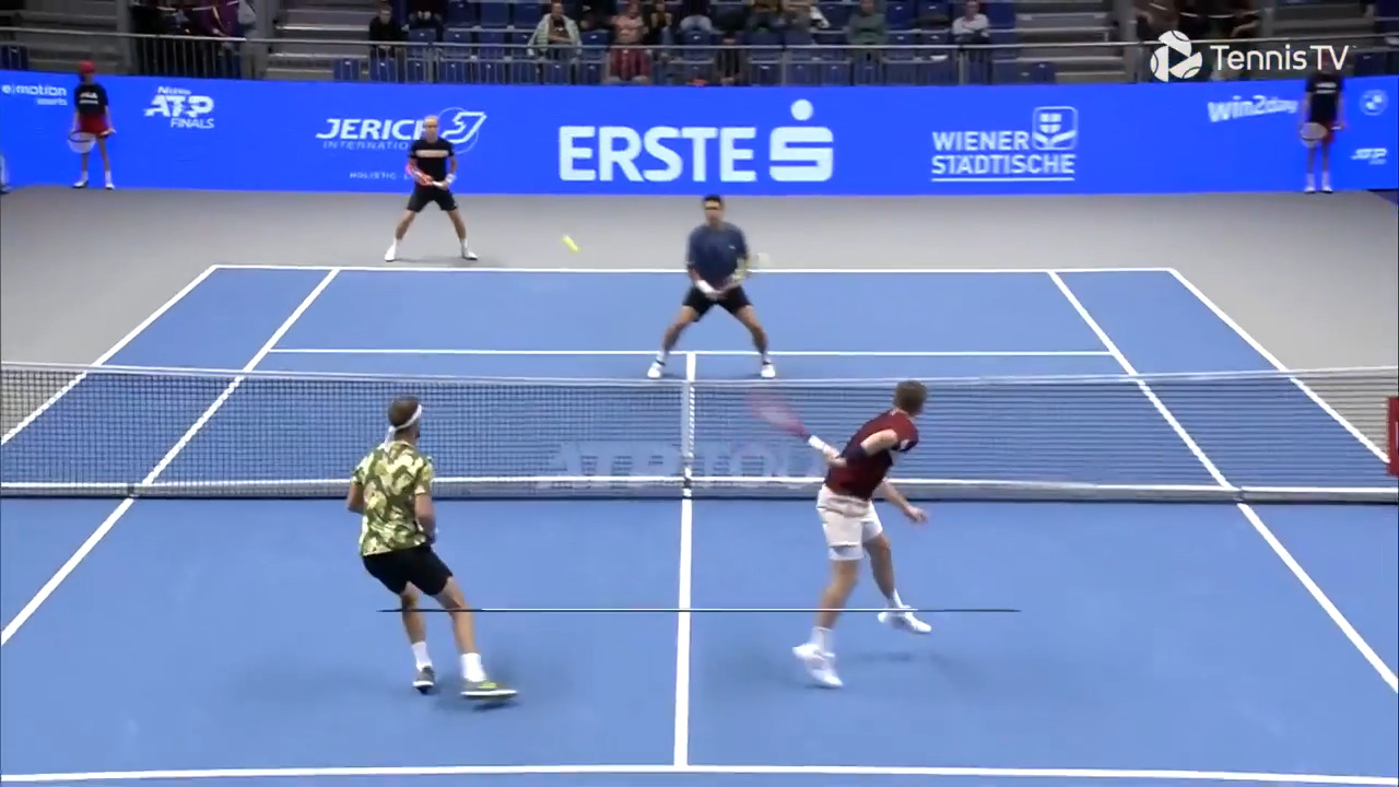 Hot Shot: El lujo por la espalda de Skupski en Viena