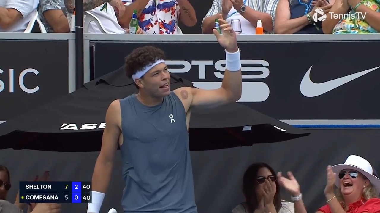 Hot Shot: Shelton demands more after winning 'point of the match' in Auckland!