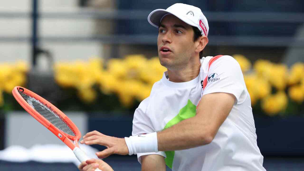 Hot Shot: Borges' pinpoint precision against Auger-Aliassime in Dubai