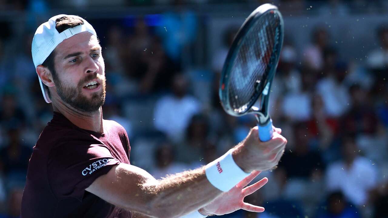 Hot Shot: Khachanov is all over the net like a rash in Doha