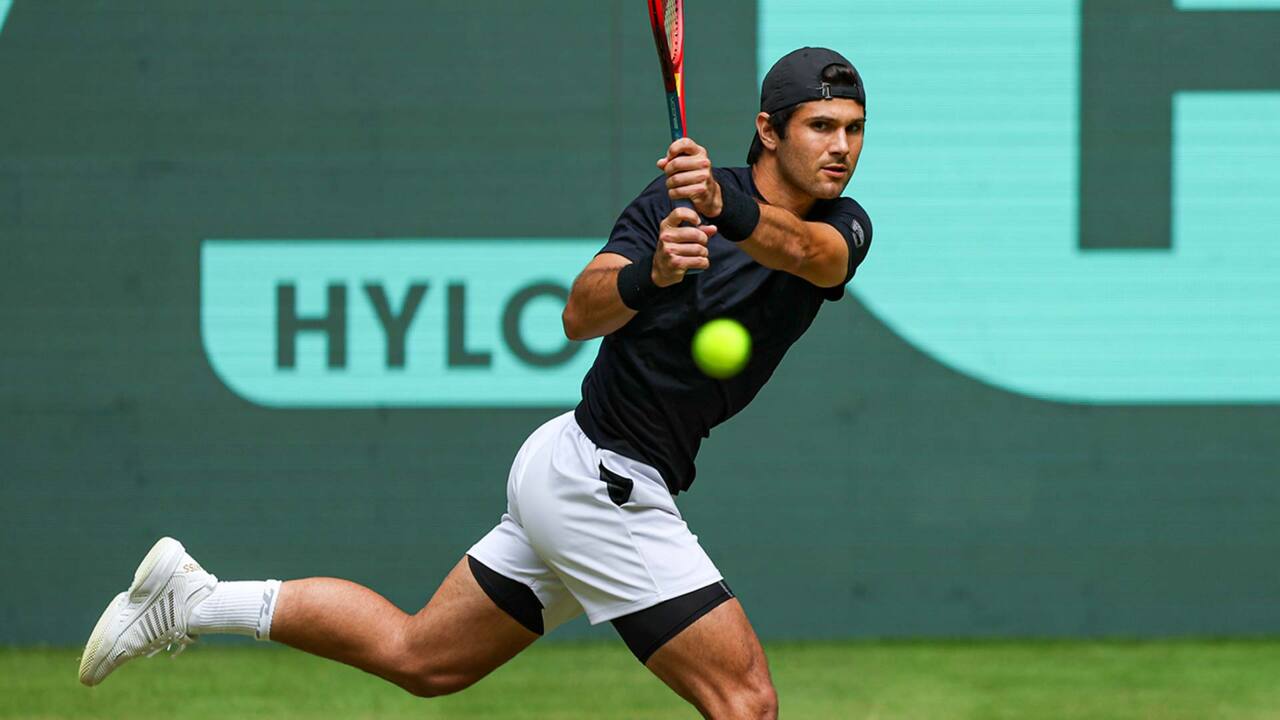 Hot Shot Giron Speed Wins Epic Point In Halle Video Search Results ATP Tour Tennis