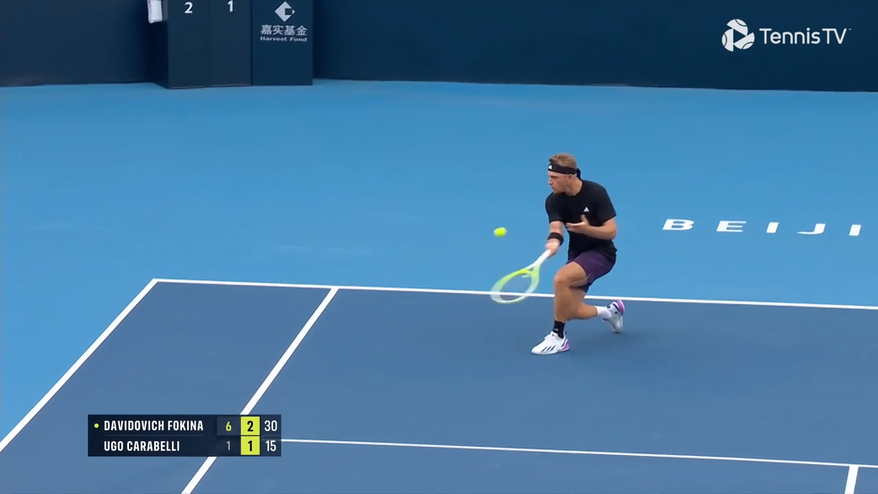 Hot Shot: Davidovich Fokina responds to tweener trouble in style in Beijing 2025 