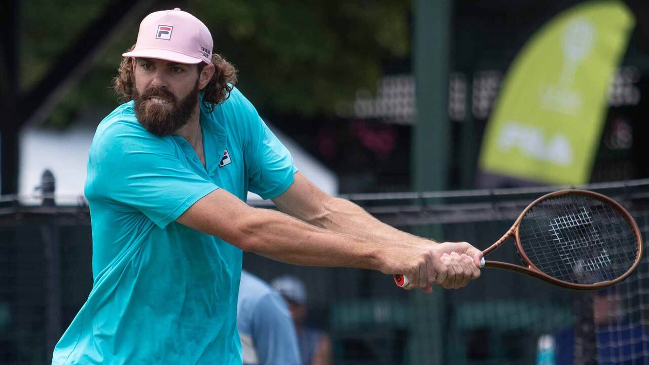 Highlights: Opelka continues comeback, ousts defending Newport champ Mannarino