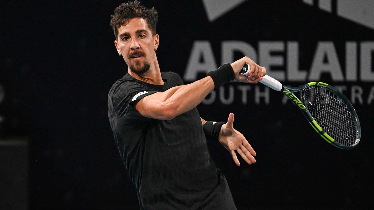 Hot Shot: Kokkinakis goes inside out in Korda bout! Adelaide