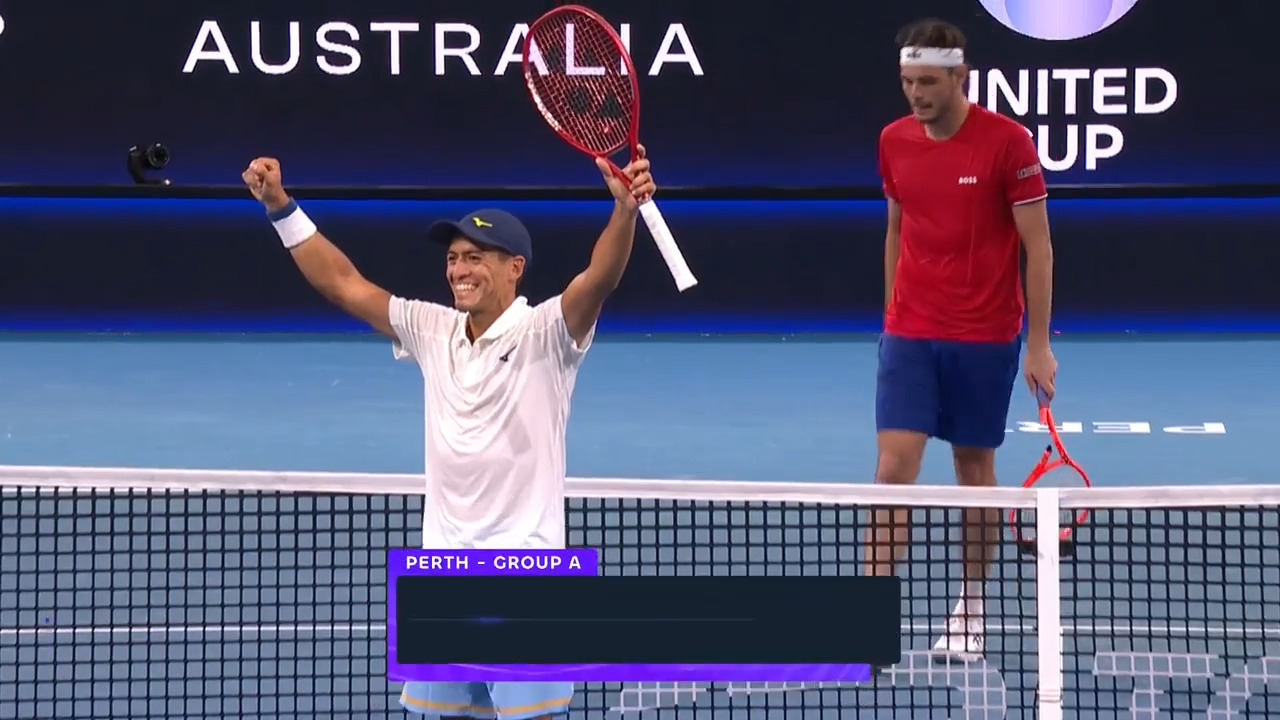 Hot Shot: Baez's brilliance seals Fritz's fate on match point