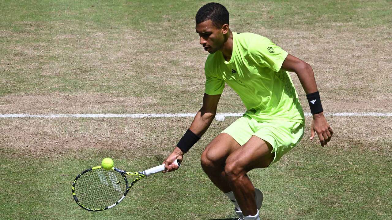 Hot Shot: Los reflejos de Auger-Aliassime en Halle