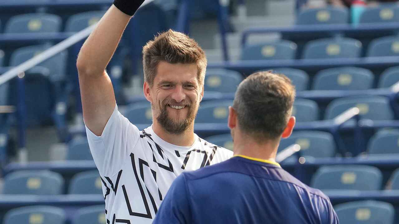 Hot Shot: Andreozzi/Arends puzzle Cash/Glasspool in must-see doubles point in Toronto 2025 