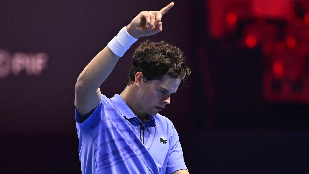 Hot Shot: Blockx's big reach does the damage at Next Gen ATP Finals 2025