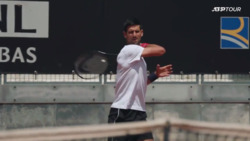 Watch Djokovic Practise In Rome