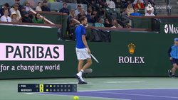 Hot Shot: Medvedev encuentra el passing shot perfecto | ATP Tour ...
