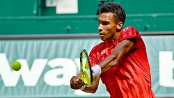 Highlights: Rublev, Auger-Aliassime Reach Halle SFs