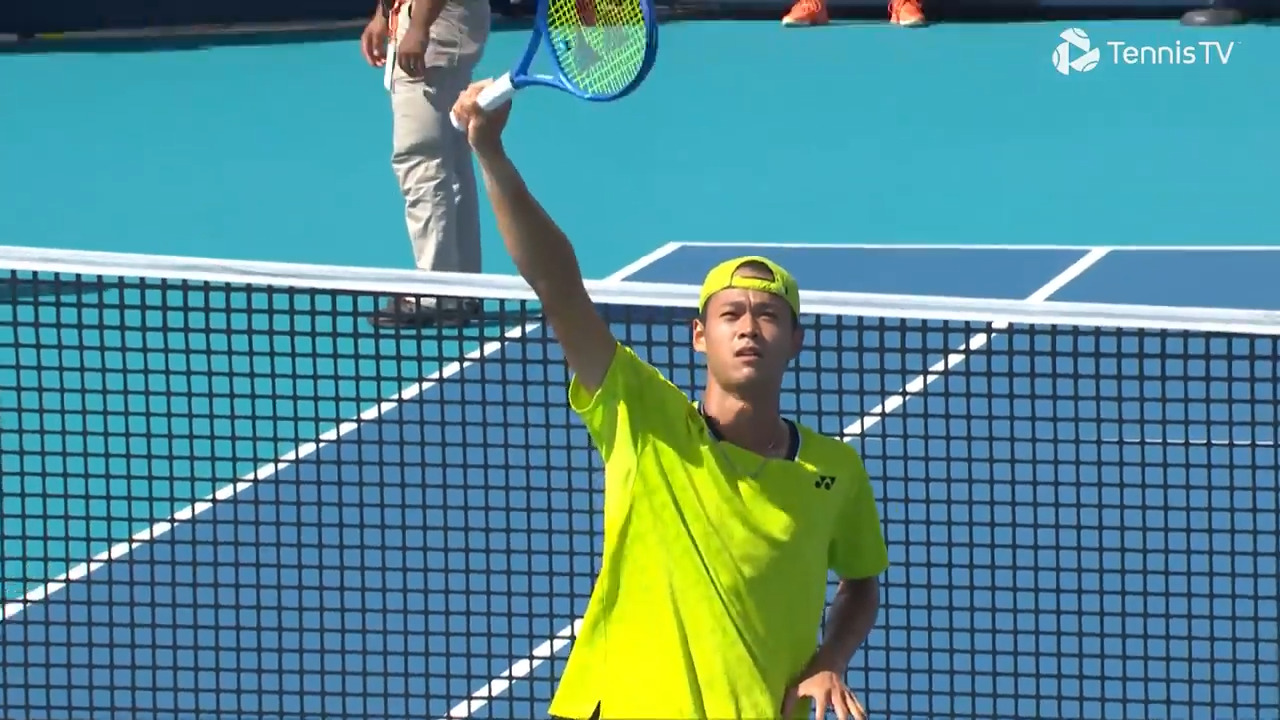 Samurai Sakamoto! Watch 19-year-old's trademark celebration after first Tour win