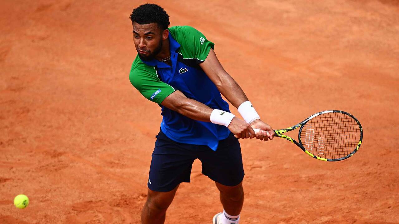 Hot Shot: 'Sensational' from Fils on the stretch in Rome 2025