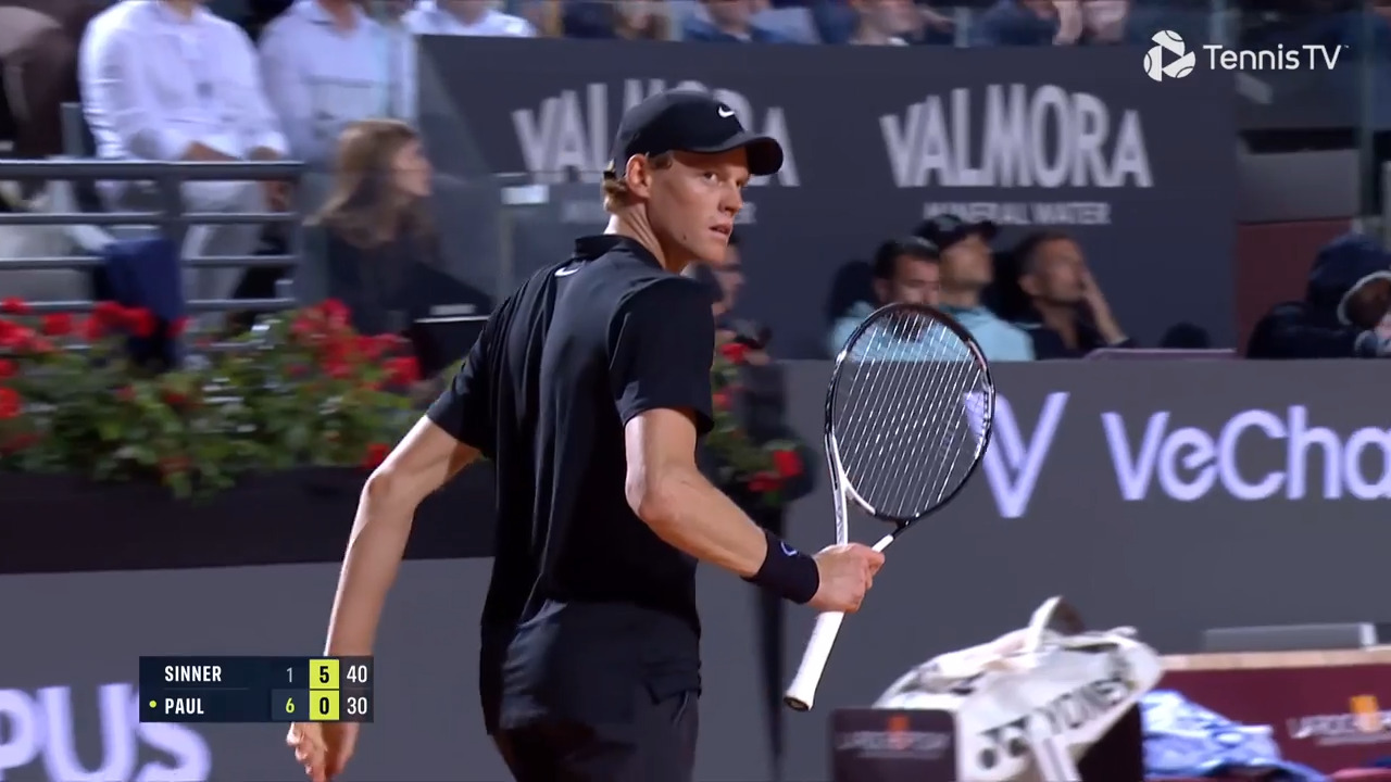 Hot Shot: Sinner's set-sealing backhand lights up Rome crowd